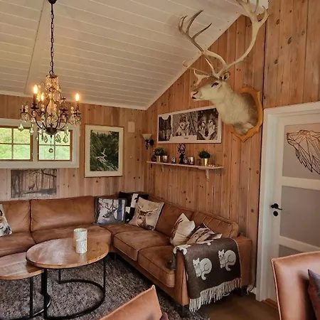 Ferienhaus Ro I Sjelen. Til Leie Pa Skrim. *