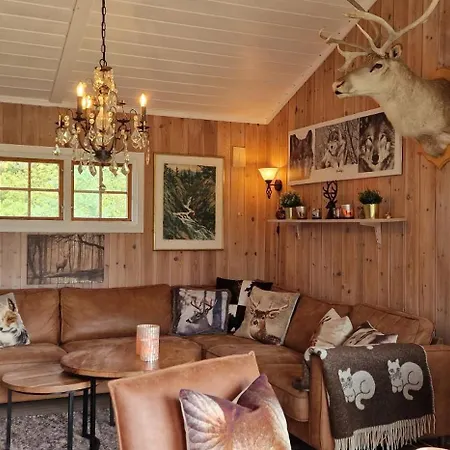 Ferienhaus Ro I Sjelen. Til Leie Pa Skrim. *