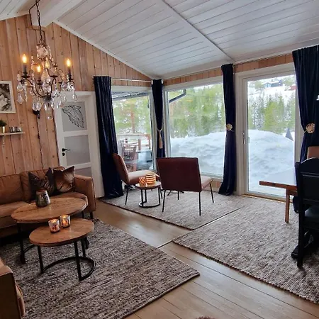 Ro I Sjelen. Til Leie Pa Skrim. Сasa de vacaciones